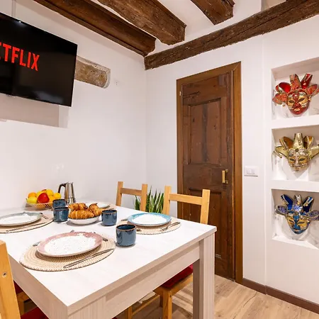 8 Minuti A Piedi Da Piazza San Marco, Centralissimo